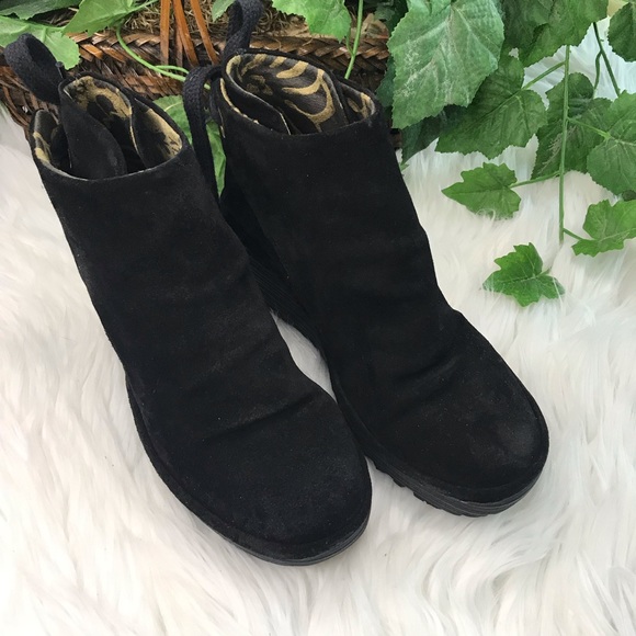 fly london suede ruched ankle boots